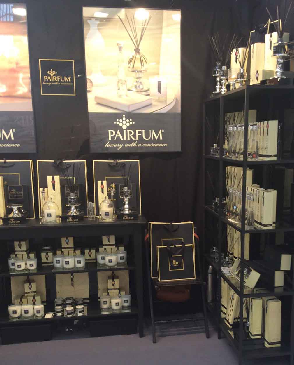 PAIRFUM Top Drawer London Home Fragrance Luxury Scented Candle Reed Diffuser Room Spray 2355