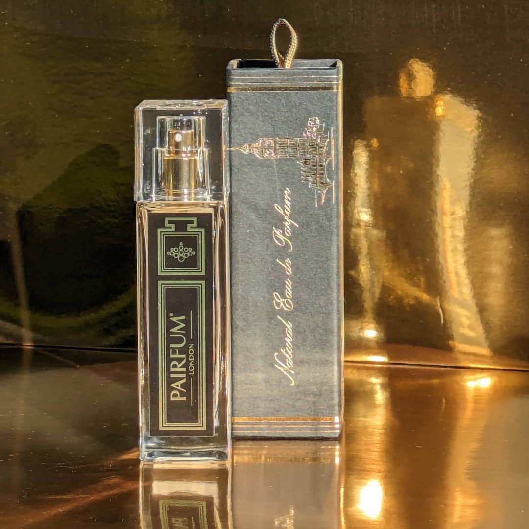 Pairfum Eau de Parfum Intense 30ml Travel Spray Noir Bottle Box Left Side Gold 1 1
