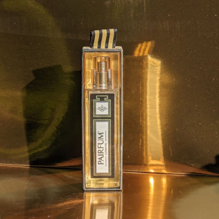 Pairfum Eau de Parfum Intense 30ml Travel Spray Pure Bottle Tray Inside Gold 1 1 Pairfum Eau de Parfum Intense 30ml Travel Spray Pure Bottle Tray Inside Gold 1 1