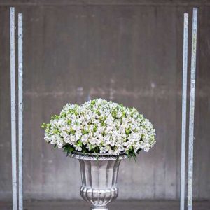 Pairfum Perfume Candle Alstroemeria White Vase Pairfum Perfume Candle Alstroemeria White Vase